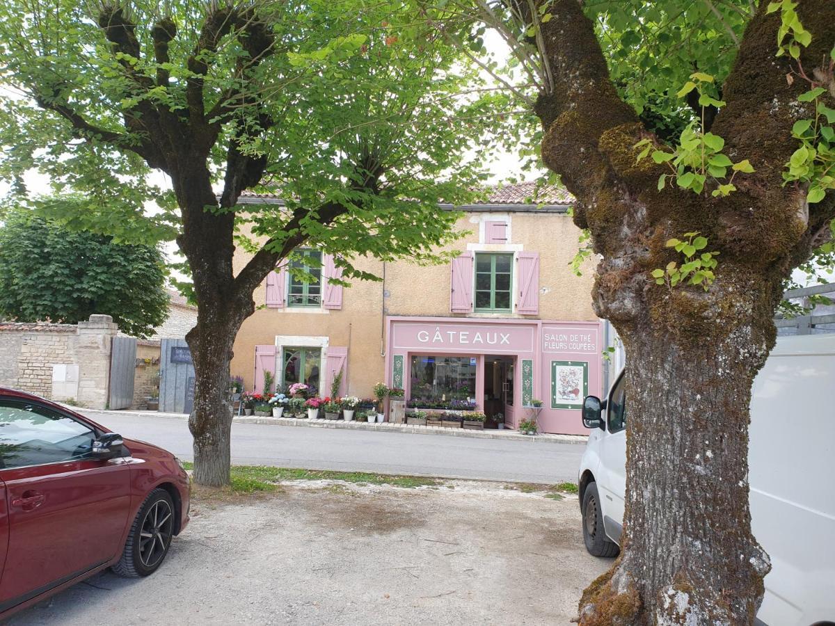 Tusson Chambres D'Hotes Charente Zewnętrze zdjęcie